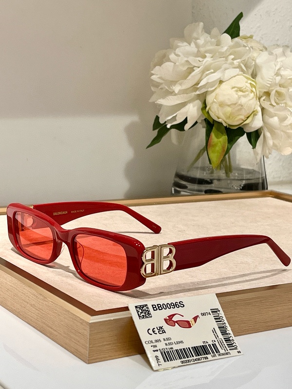 Balenciaga Sunglasses 172